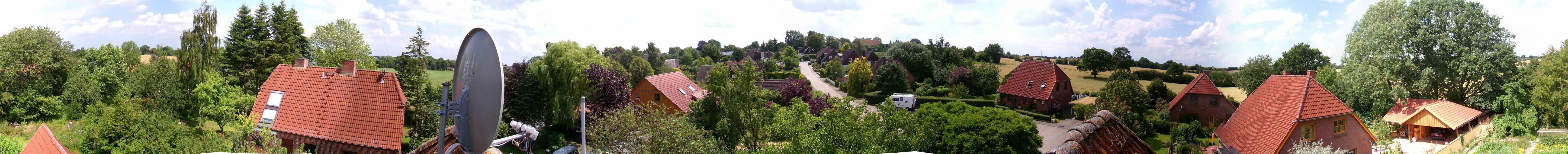 Ein Panoramabild vom Dach aus.